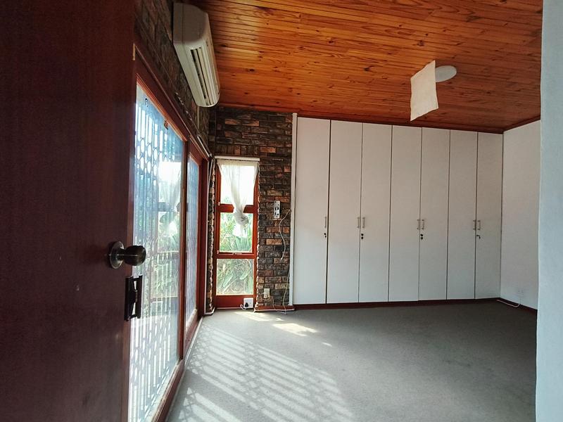 5 Bedroom Property for Sale in Oatlands North Eastern Cape